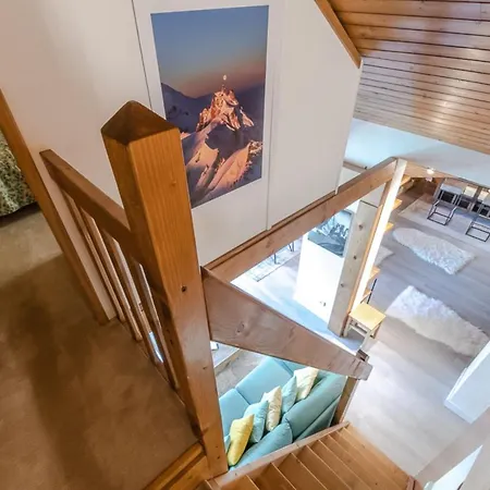 Superb Apt Chalet Style At The Foot Of The Slopes 아파트
